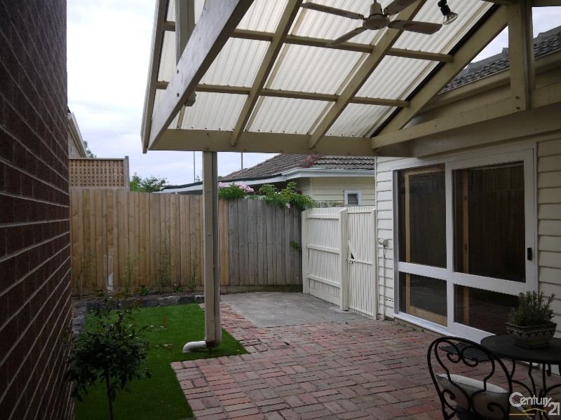 37 Davey Street, Parkdale VIC 3195