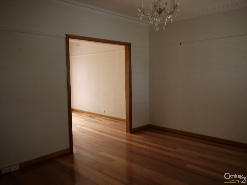 37 Davey Street, Parkdale VIC 3195