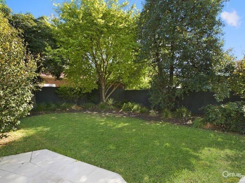 23 Charman Road, Beaumaris VIC 3193