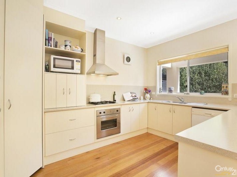 23 Charman Road, Beaumaris VIC 3193