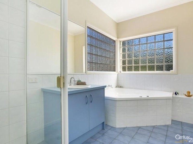 23 Charman Road, Beaumaris VIC 3193