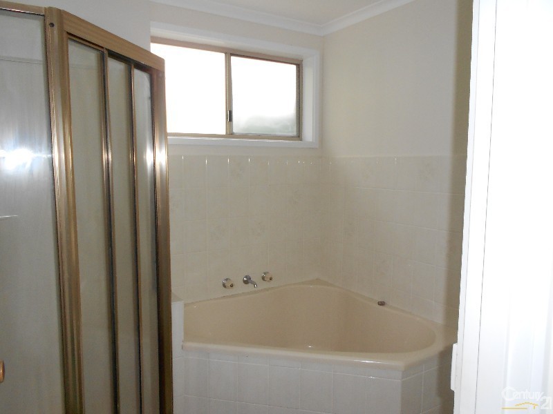 2/10 Reid Street, Parkdale VIC 3195