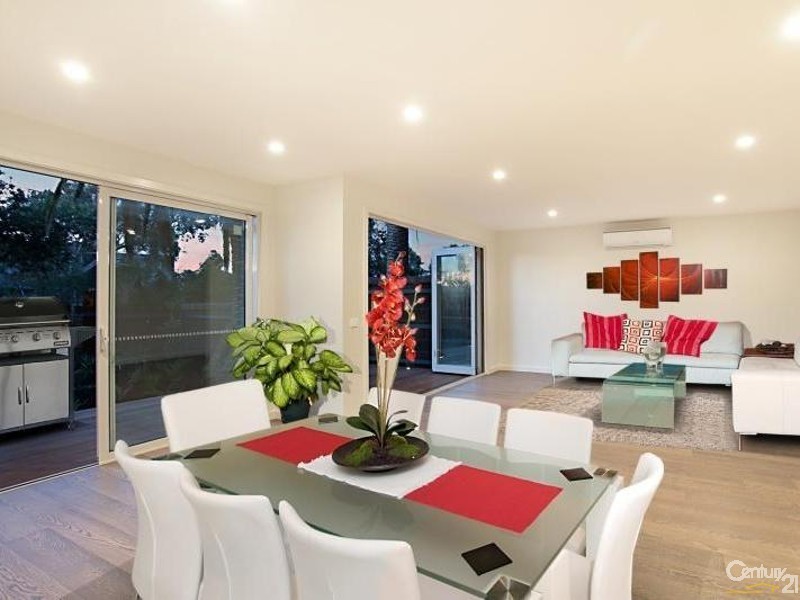 2/15  McGregor Avenue, Black Rock VIC 3193