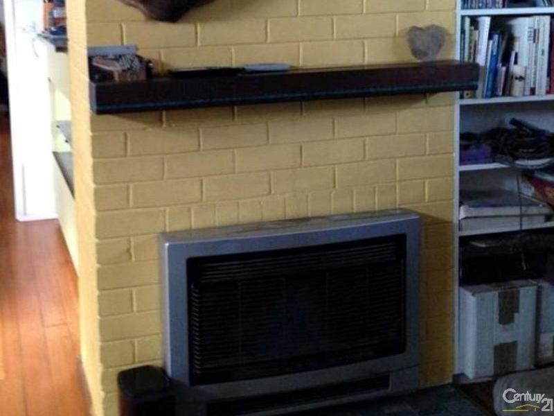 150 Dalgetty Road, Beaumaris VIC 3193