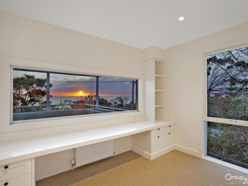 401 Beach Road, Beaumaris VIC 3193