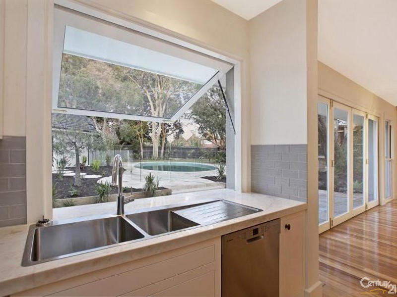 401 Beach Road, Beaumaris VIC 3193