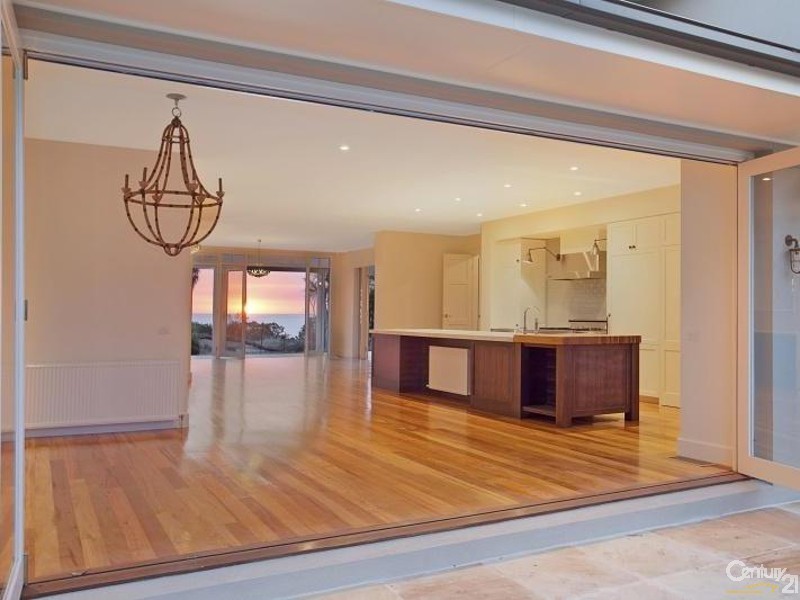 401 Beach Road, Beaumaris VIC 3193