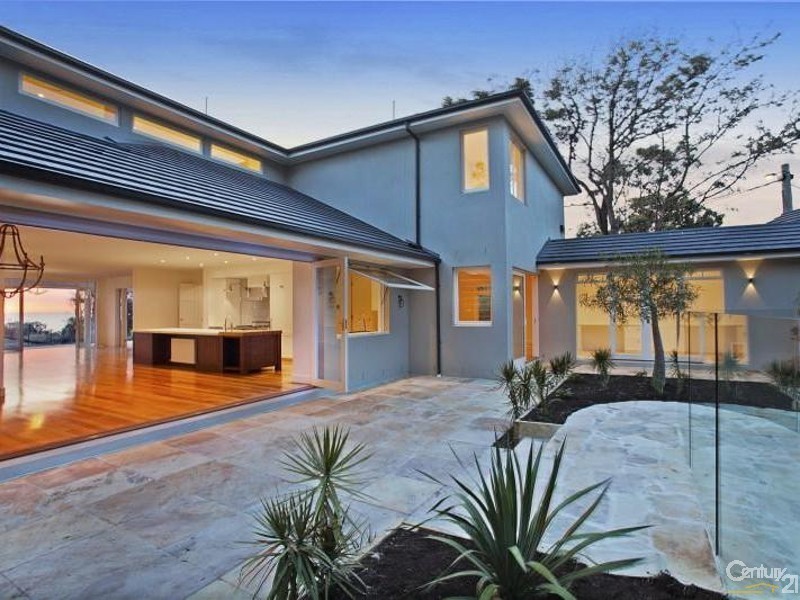 401 Beach Road, Beaumaris VIC 3193
