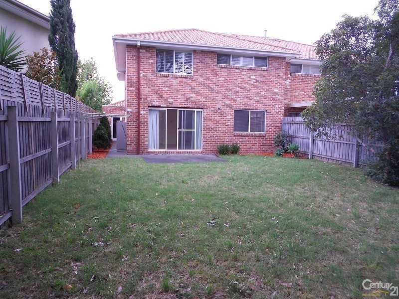 12 Harry Court, Dingley Village VIC 3172