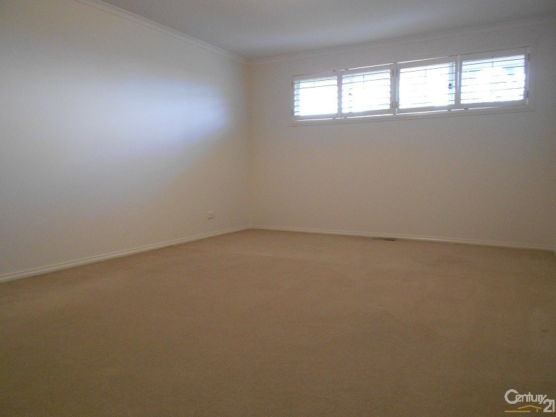 12 Harry Court, Dingley Village VIC 3172