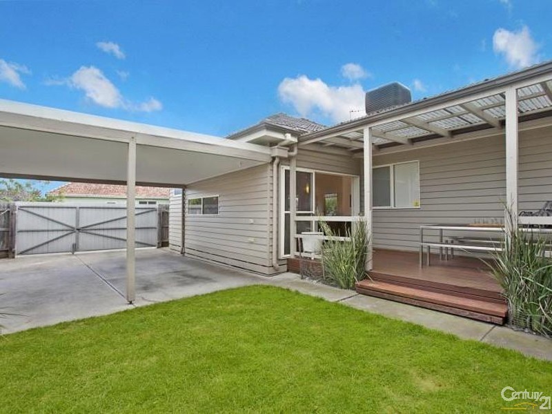 64 Berry Avenue, Edithvale VIC 3196