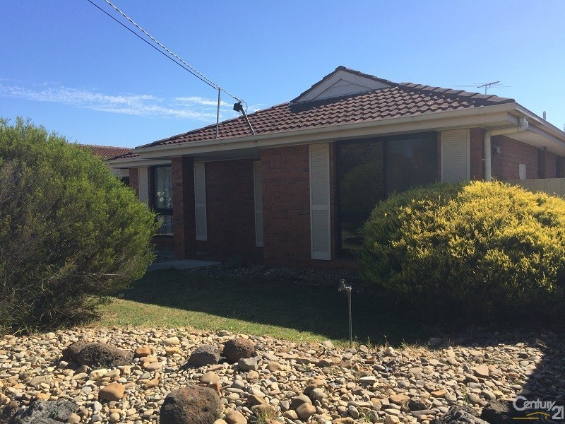 10 Sandleford Place, Dingley Village VIC 3172