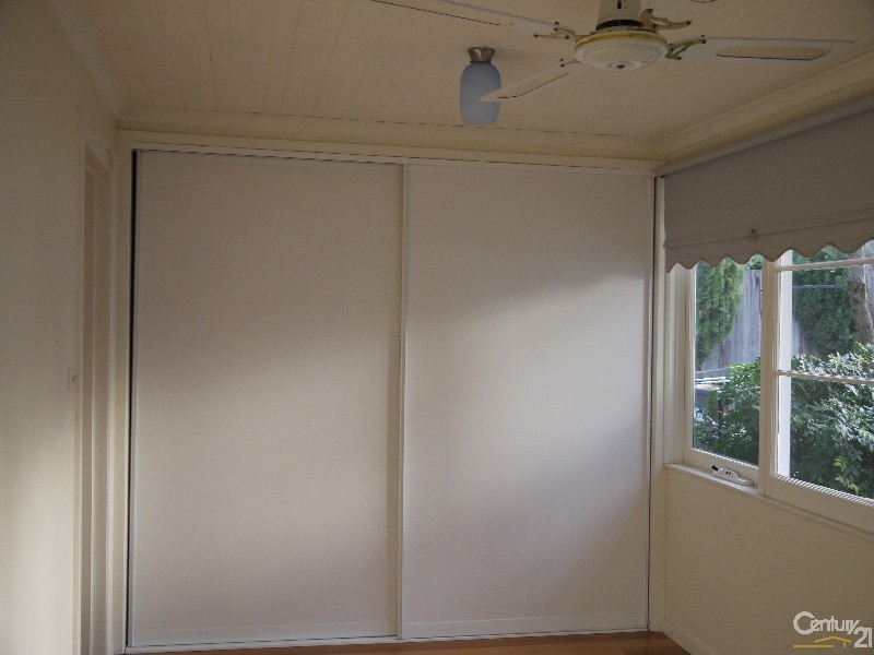 18 Surf Avenue, Beaumaris VIC 3193
