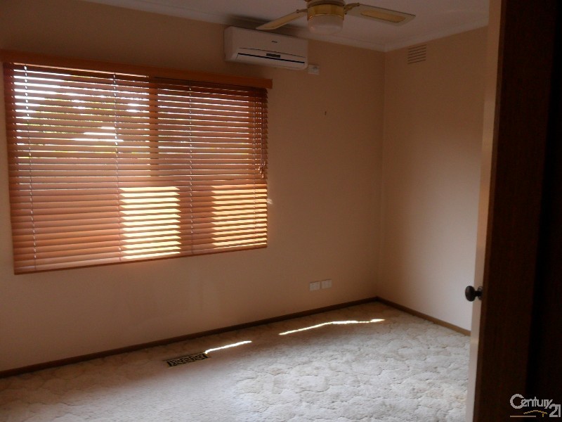 2 Kimber Court, Dingley Village VIC 3172