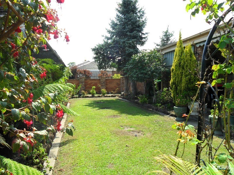 2 Kimber Court, Dingley Village VIC 3172