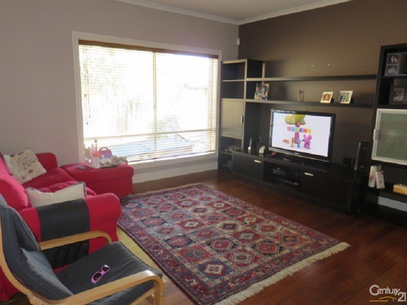 46 Nurten Parade, Aspendale Gardens VIC 3195