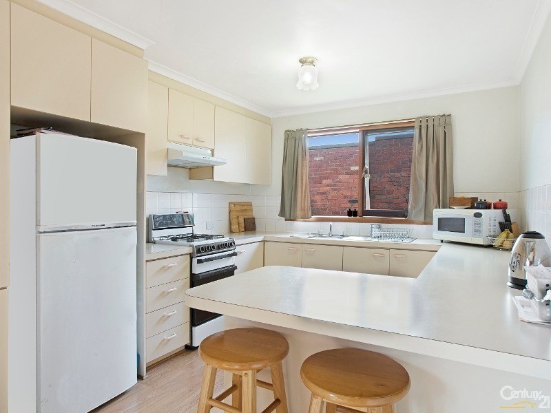 2A Lorraine Street, Cheltenham VIC 3192