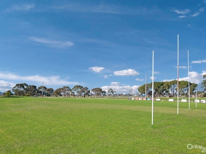 110 Wedge Road, Carrum Downs VIC 3201