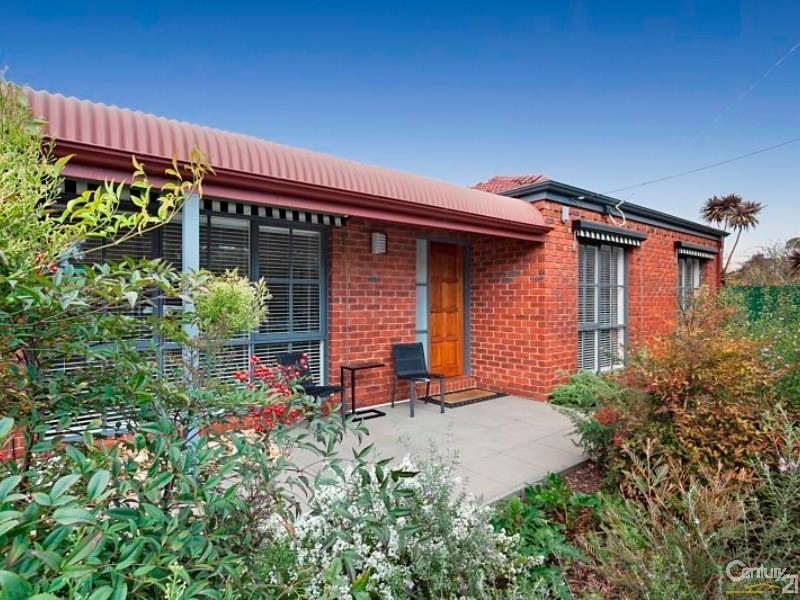 2/2 Weatherall Rd, Cheltenham VIC 3192