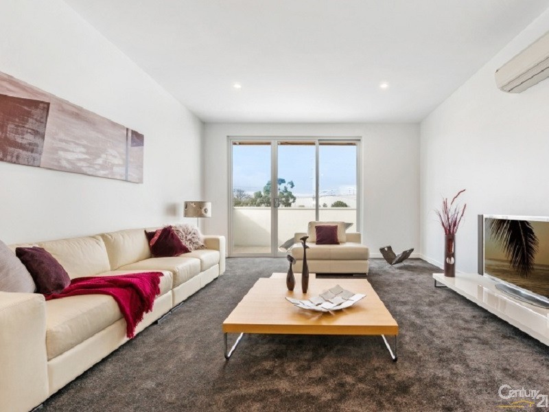 10/18 Barrett Street, Cheltenham VIC 3192