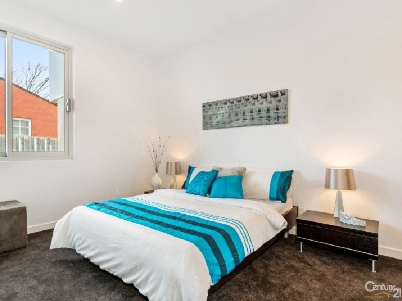 10/18 Barrett Street, Cheltenham VIC 3192