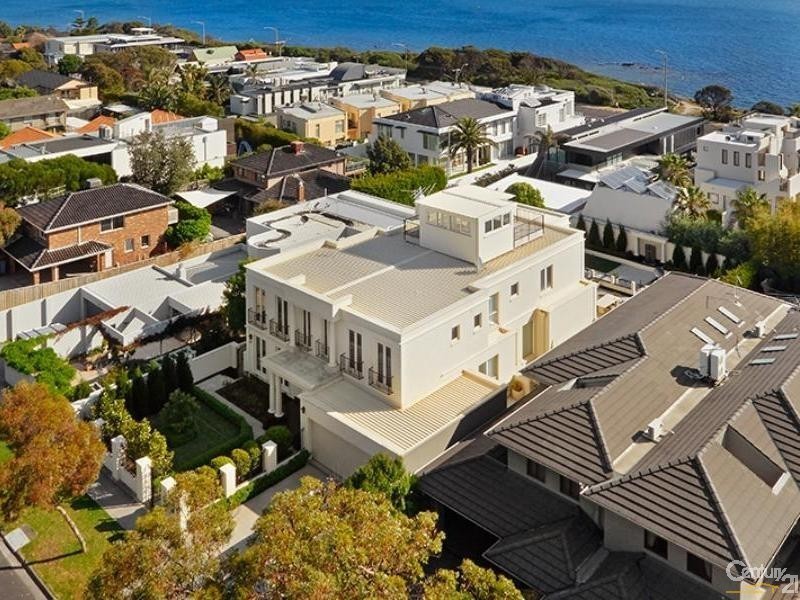 44 Ebden Avenue, Black Rock VIC 3193
