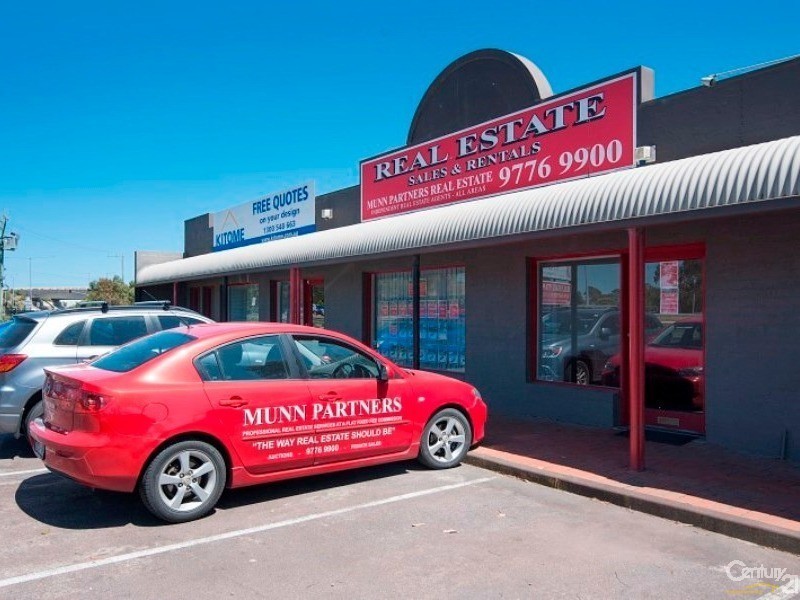 Shop 2/1 Frankston Gardens Drv, Carrum Downs VIC 3201
