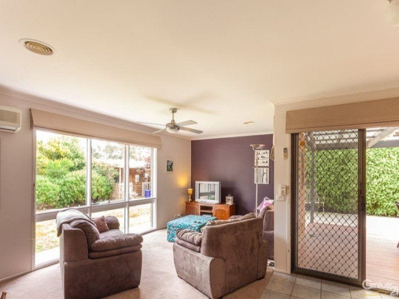 7 Mitre Crescent, Berwick VIC 3806