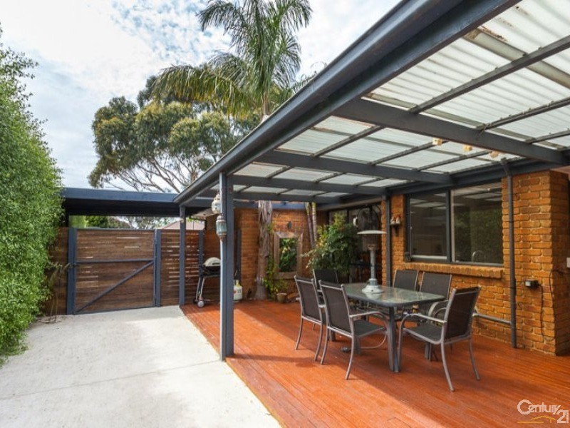 7 Mitre Crescent, Berwick VIC 3806