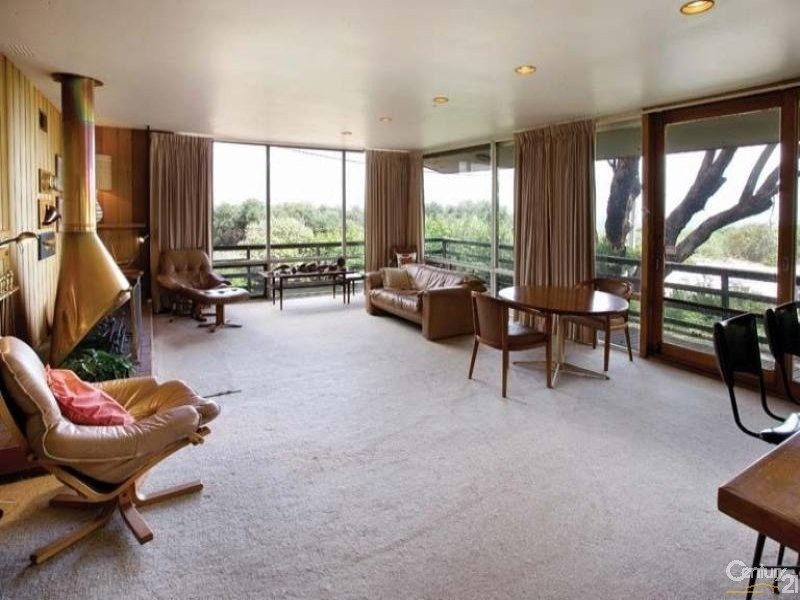 385 Beach Rd, Beaumaris VIC 3193