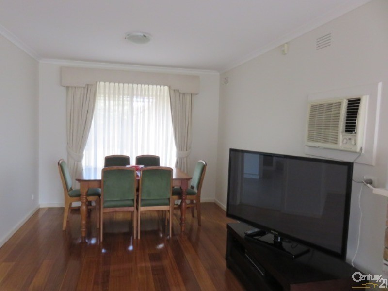 14 Allnutt Parade, Cheltenham VIC 3192