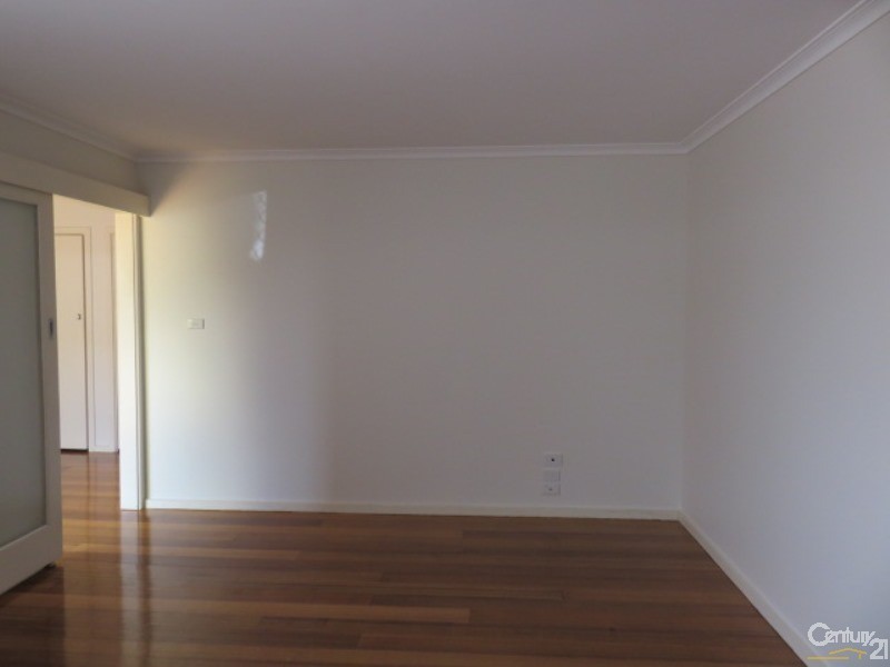 14 Allnutt Parade, Cheltenham VIC 3192