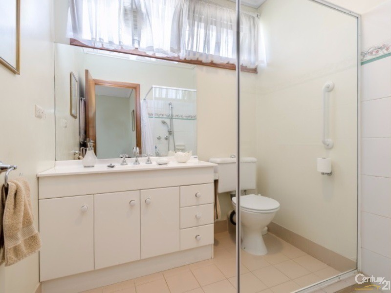 1/4 Seaview Crescent, Black Rock VIC 3193