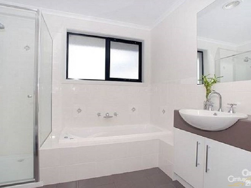 15 Wetland Drive, Patterson Lakes VIC 3197