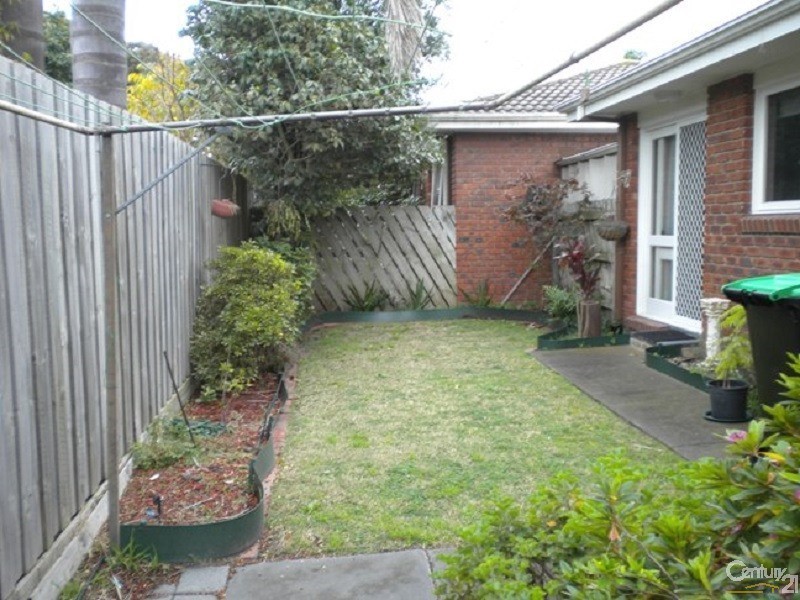 2/34-36 Howard Road, Dingley Village VIC 3172