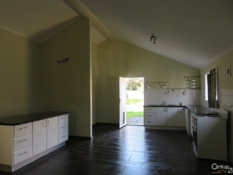 5 Rossiter Court, Seaford VIC 3198