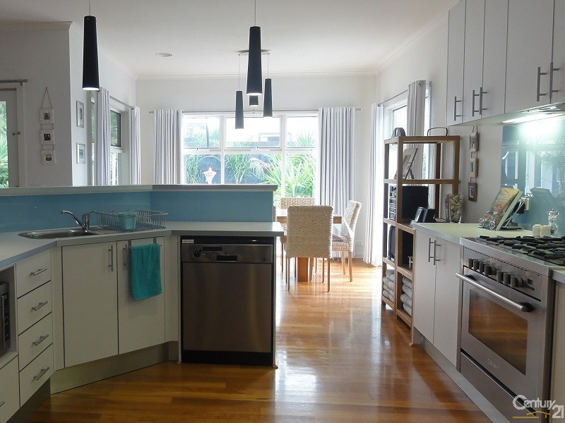 7 Coolibar Avenue, Seaford VIC 3198