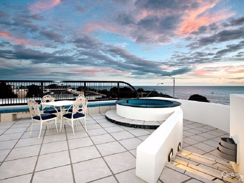 329 Beach Road, Black Rock VIC 3193