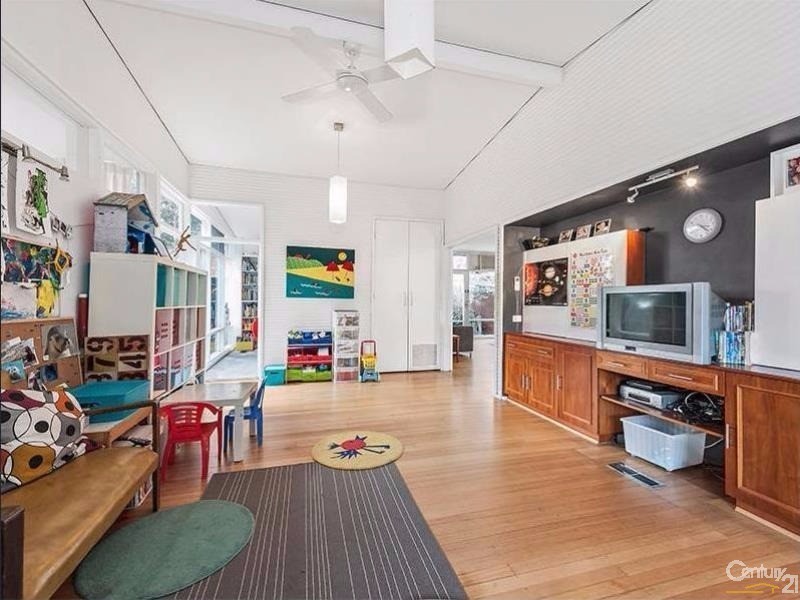 11 Coral Avenue, Beaumaris VIC 3193