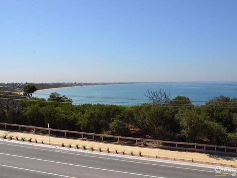 25 Beach Road, Beaumaris VIC 3193
