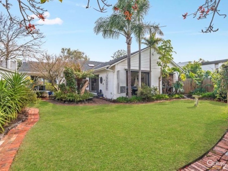 10 Rosemary Road, Beaumaris VIC 3193