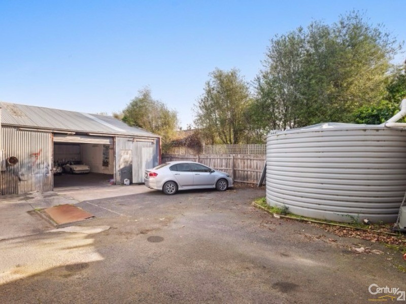 9 Wells Road, Seaford VIC 3198