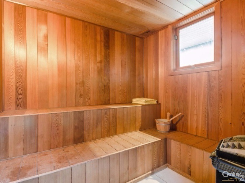 19  Beach Road, Beaumaris VIC 3193