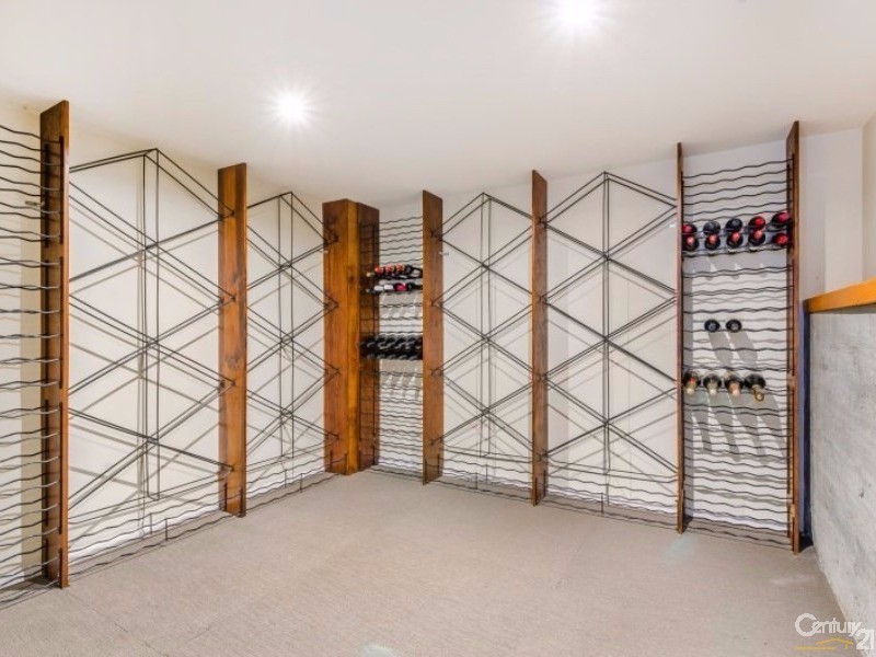 19  Beach Road, Beaumaris VIC 3193