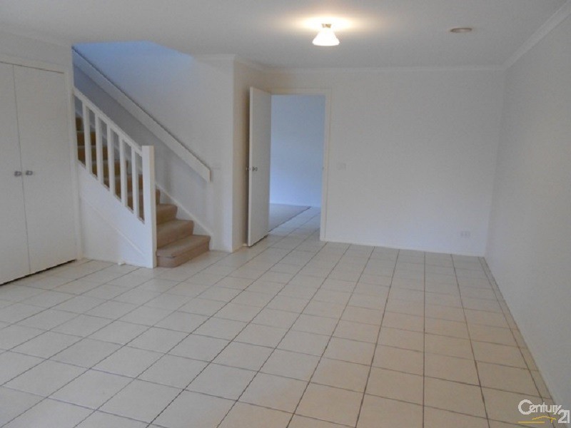 12 Harry Court, Dingley Village VIC 3172