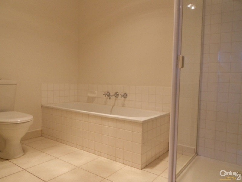 12 Harry Court, Dingley Village VIC 3172