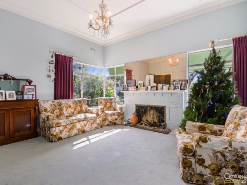 18 Beach Road, Beaumaris VIC 3193