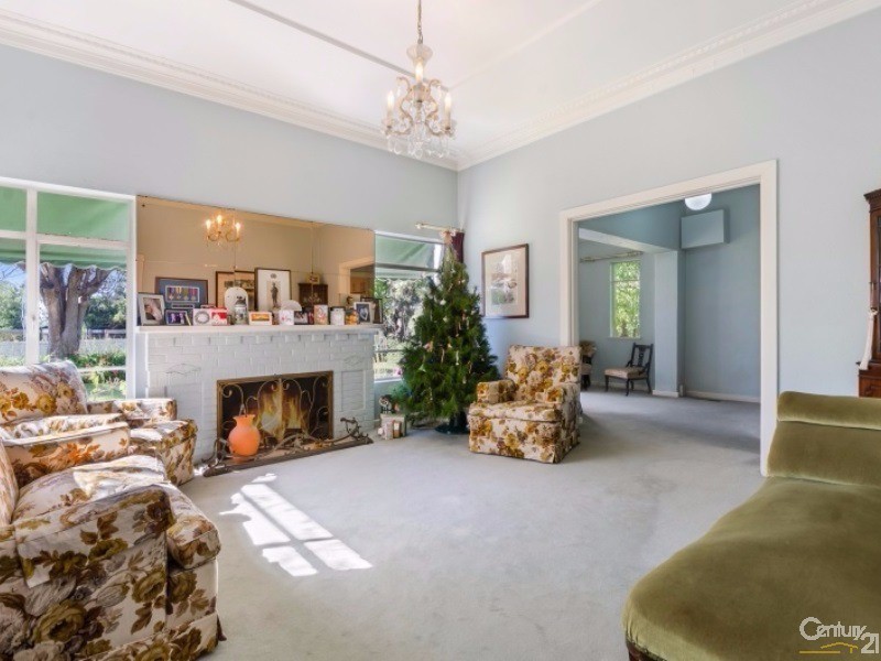 18 Beach Road, Beaumaris VIC 3193