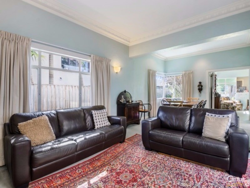 18 Beach Road, Beaumaris VIC 3193