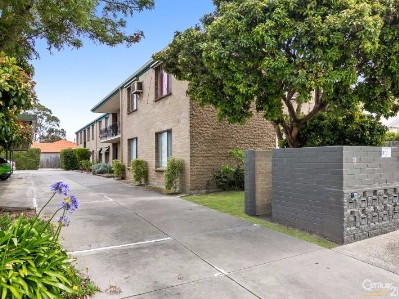 4/12 Collins St, Mentone VIC 3194